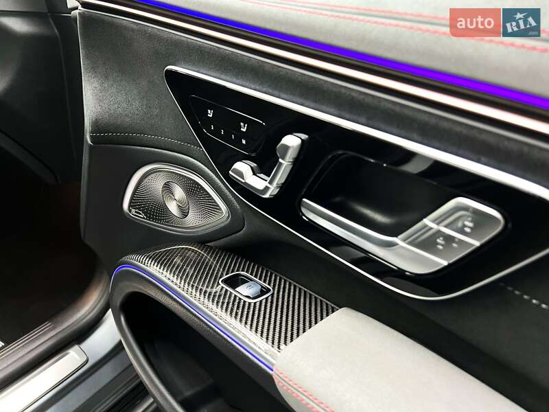 Седан Mercedes-Benz EQS 2022 в Луцке