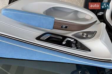 Седан Mercedes-Benz EQS 2023 в 