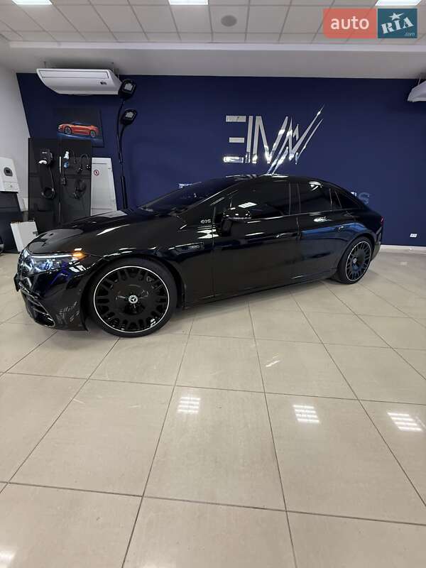 Седан Mercedes-Benz EQS 2022 в Кропивницком