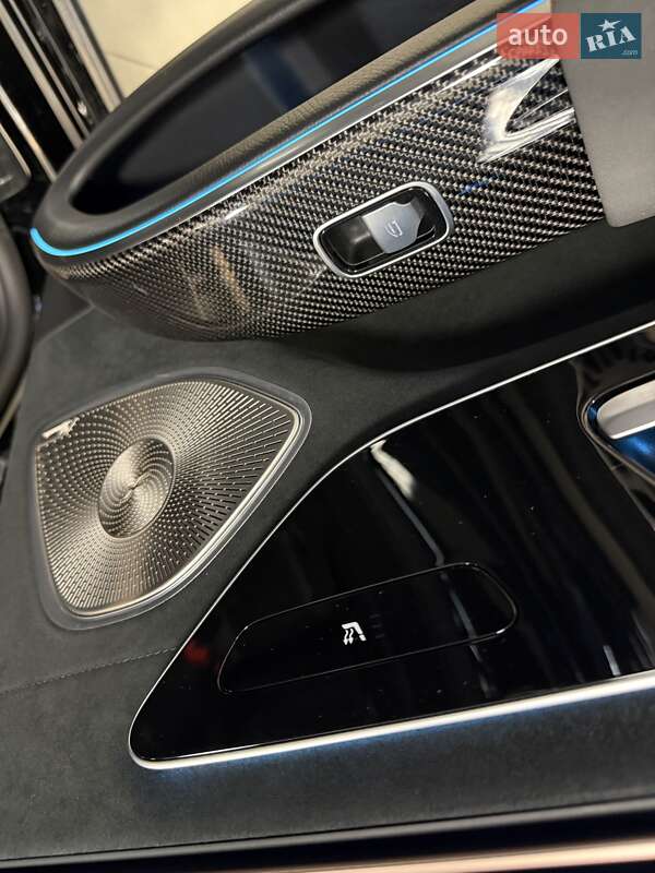 Седан Mercedes-Benz EQS 2022 в Кропивницком