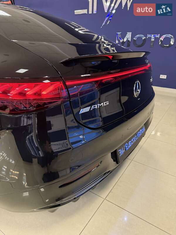 Седан Mercedes-Benz EQS 2022 в Кропивницком