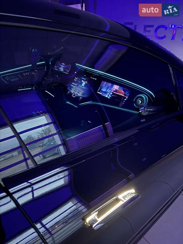 Седан Mercedes-Benz EQS 2022 в Кропивницком