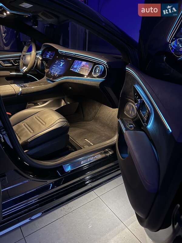 Седан Mercedes-Benz EQS 2022 в Кропивницком