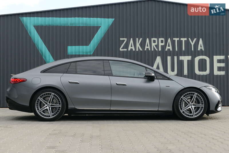 Седан Mercedes-Benz EQS 2023 в Мукачево