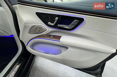 Седан Mercedes-Benz EQS 2021 в 