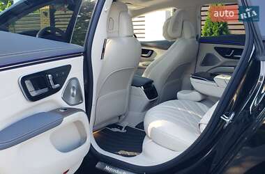 Седан Mercedes-Benz EQS 2022 в 