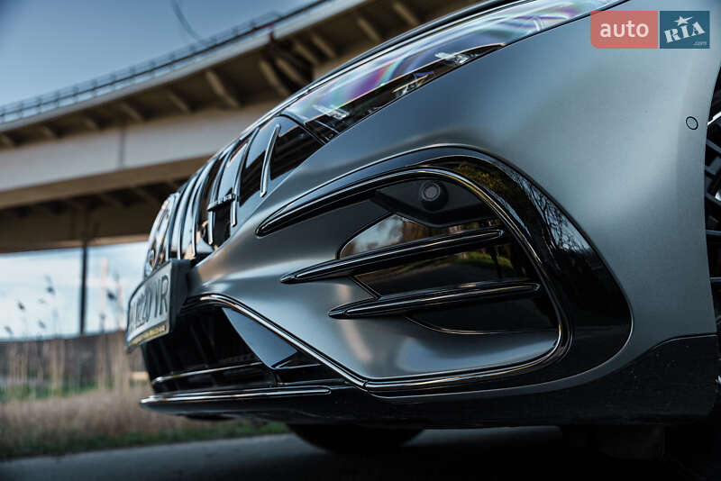 Седан Mercedes-Benz EQS 2022 в Киеве
