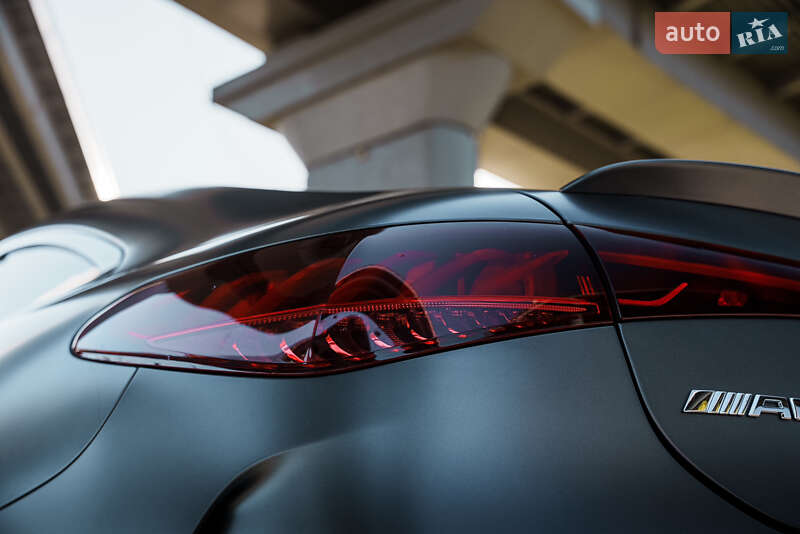 Седан Mercedes-Benz EQS 2022 в Киеве