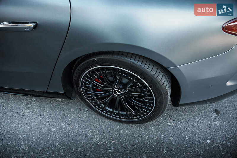 Седан Mercedes-Benz EQS 2022 в Киеве