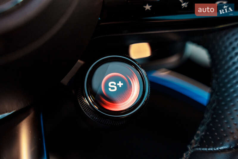 Седан Mercedes-Benz EQS 2022 в Киеве