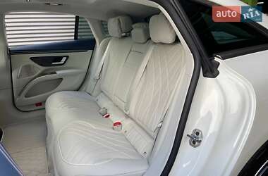 Седан Mercedes-Benz EQS 2022 в 