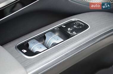 Внедорожник / Кроссовер Mercedes-Benz EQS 2023 в 
