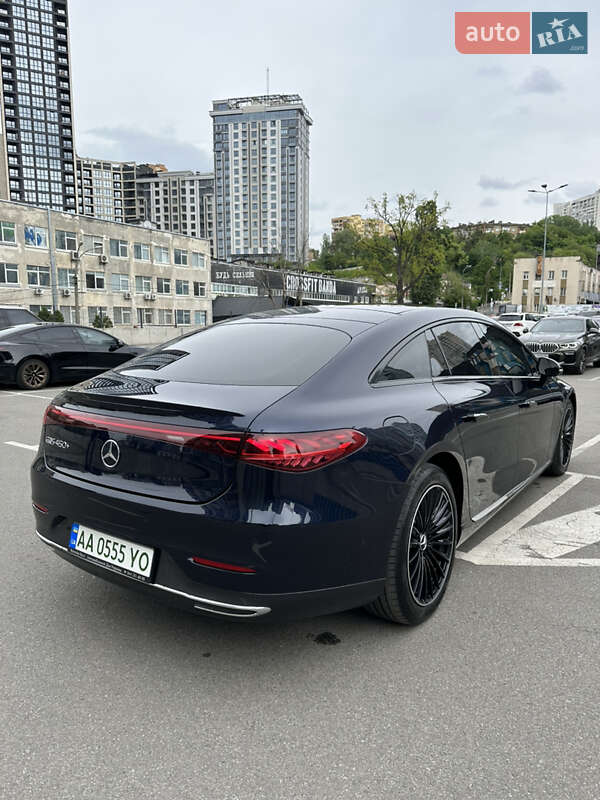 Седан Mercedes-Benz EQS 2022 в Києві