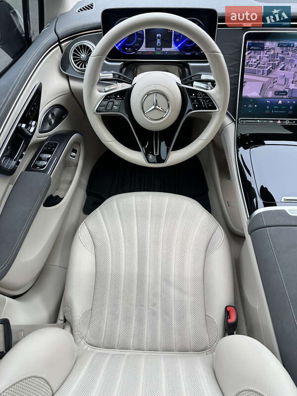 Седан Mercedes-Benz EQS 2022 в Києві