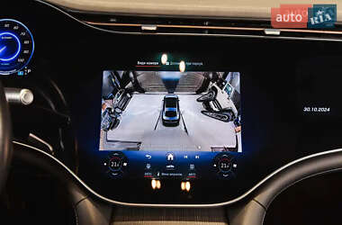 Седан Mercedes-Benz EQS 2022 в 