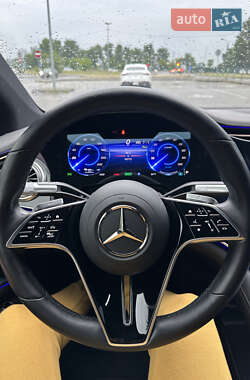 Седан Mercedes-Benz EQS 2022 в 