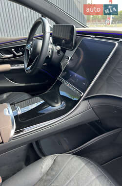 Седан Mercedes-Benz EQS 2022 в 