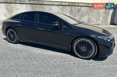 Седан Mercedes-Benz EQS 2022 в 