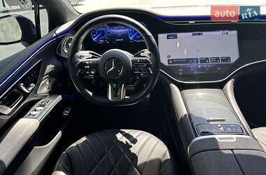 Седан Mercedes-Benz EQS 2022 в 