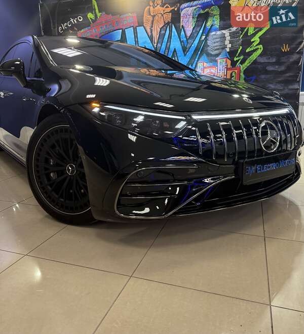 Седан Mercedes-Benz EQS 2022 в Кропивницком