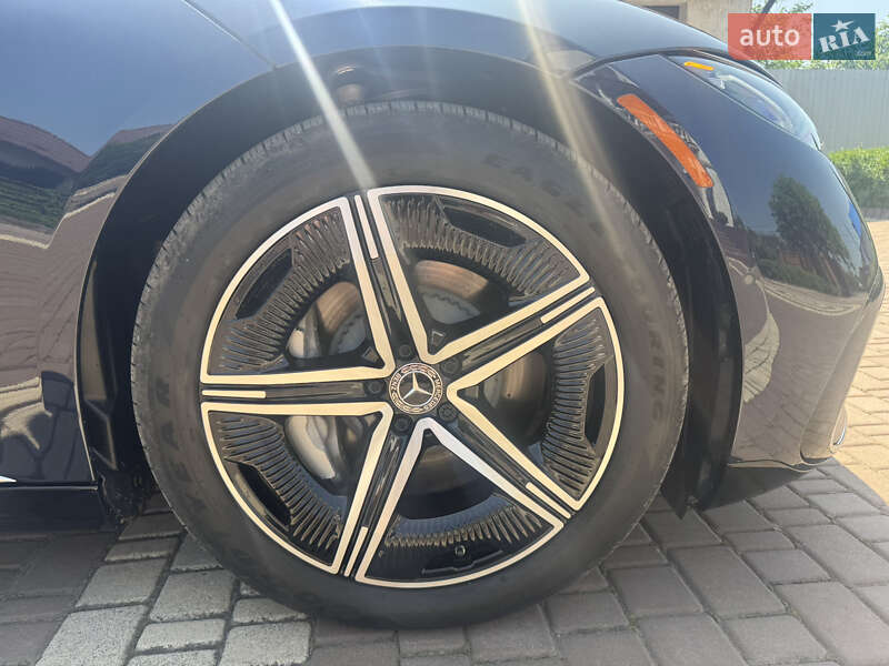 Седан Mercedes-Benz EQS 2022 в Кривом Озере