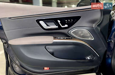 Внедорожник / Кроссовер Mercedes-Benz EQS 2022 в 