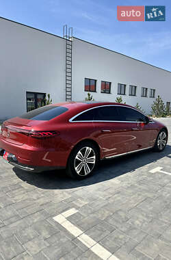 Седан Mercedes-Benz EQS 2022 в 