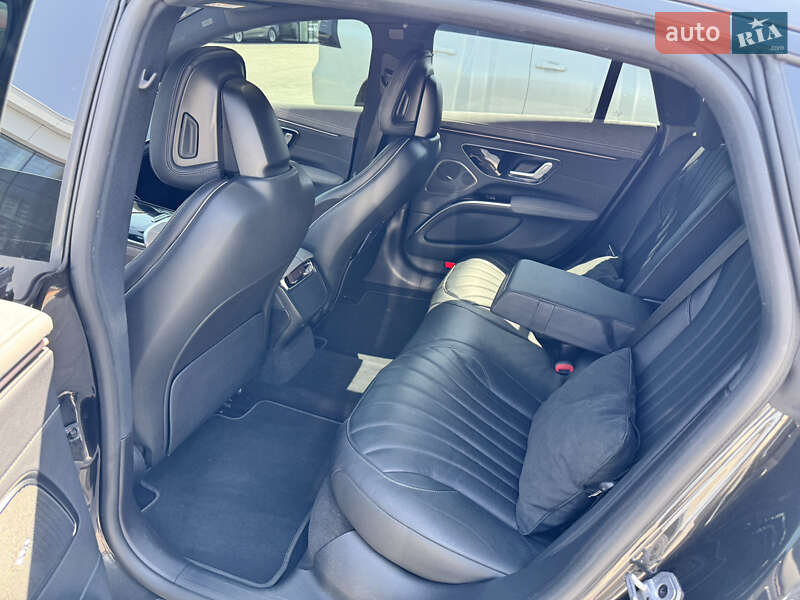 Седан Mercedes-Benz EQS 2022 в Днепре