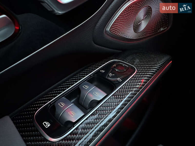 Седан Mercedes-Benz EQS 2023 в Львове