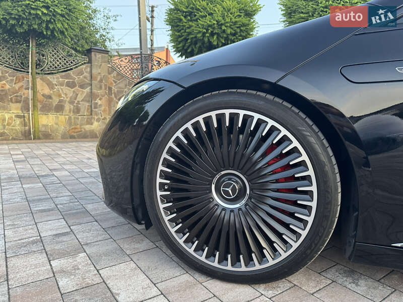 Седан Mercedes-Benz EQS 2023 в Львове