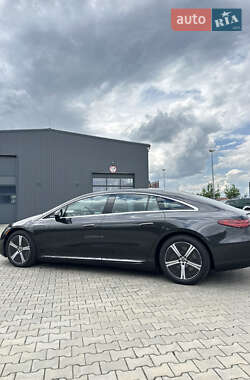 Седан Mercedes-Benz EQS 2022 в 