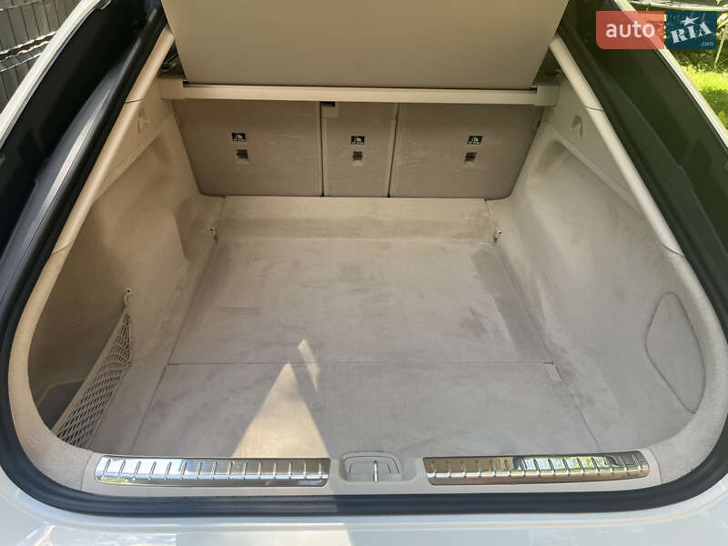 Седан Mercedes-Benz EQS 2022 в Коломиї