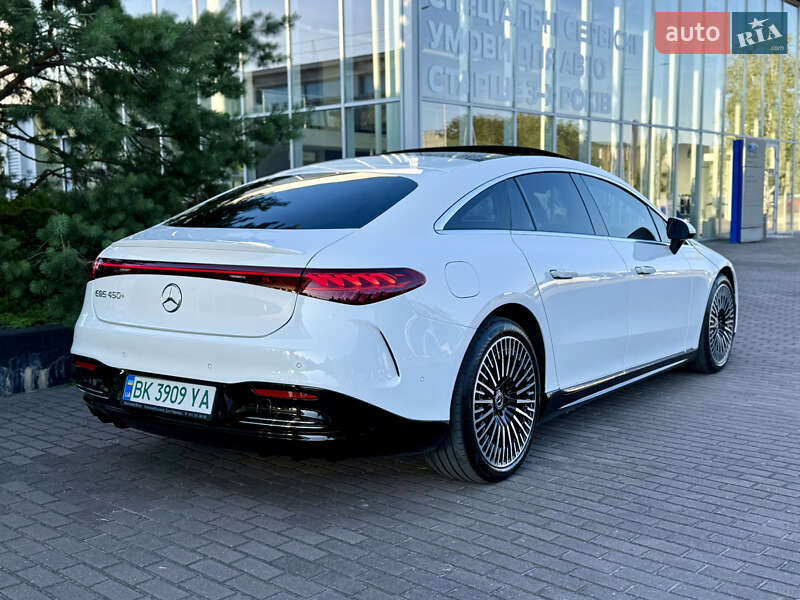 Седан Mercedes-Benz EQS 2022 в Ровно