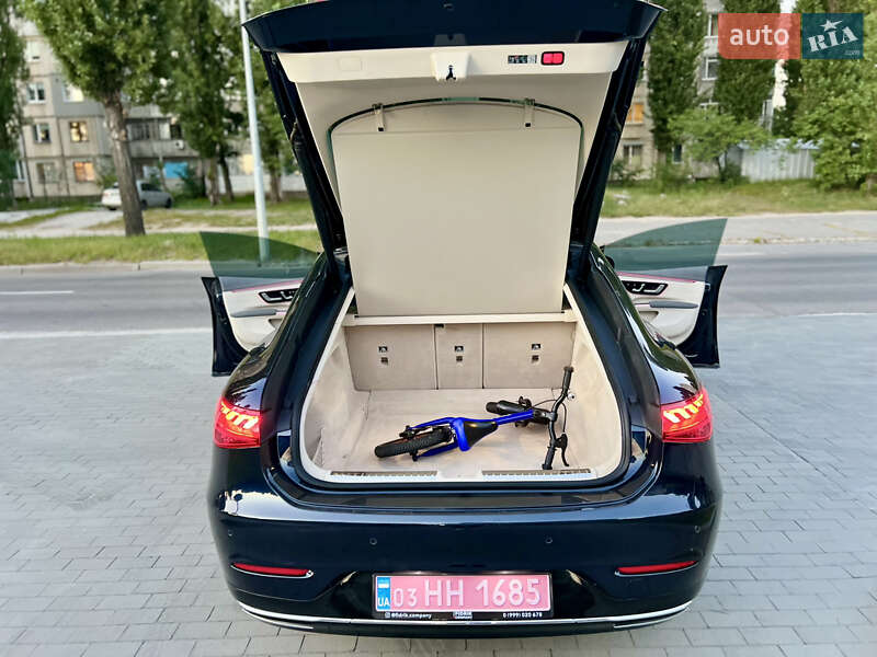 Седан Mercedes-Benz EQS 2022 в Кременчуці