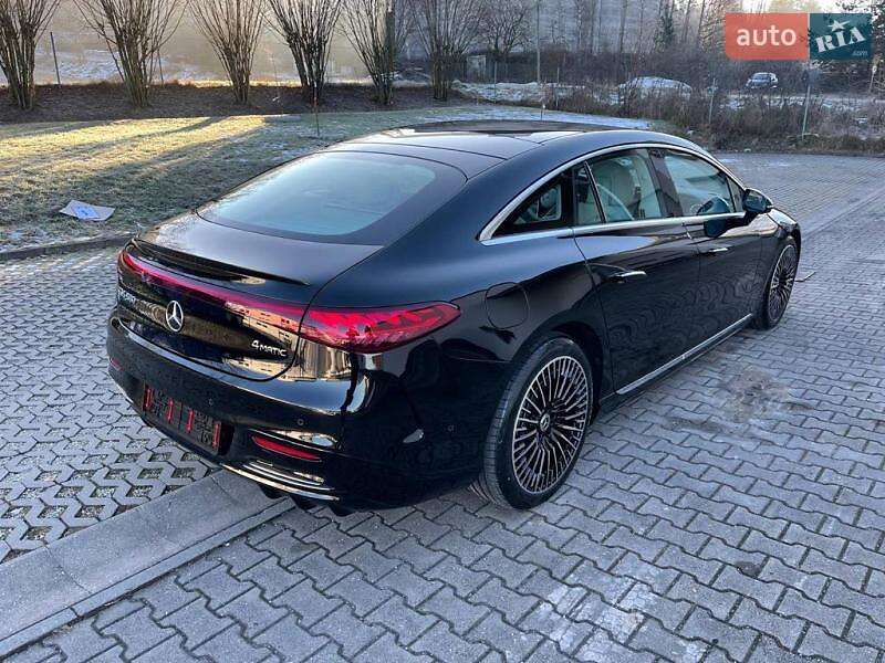 Седан Mercedes-Benz EQS 2022 в Киеве