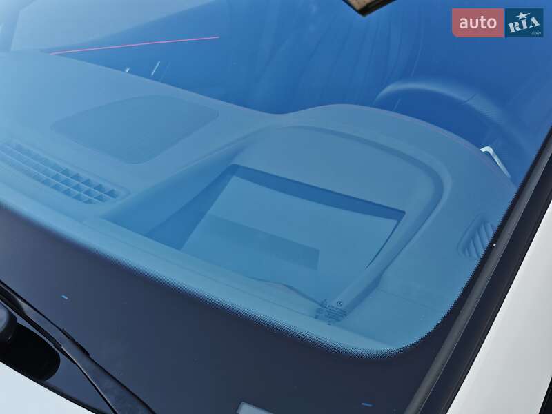 Седан Mercedes-Benz EQS 2022 в Луцке