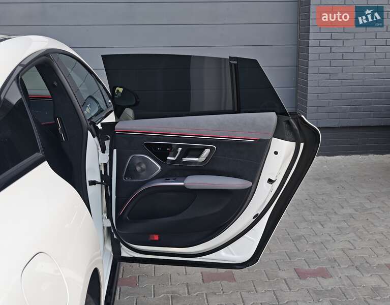 Седан Mercedes-Benz EQS 2022 в Луцке