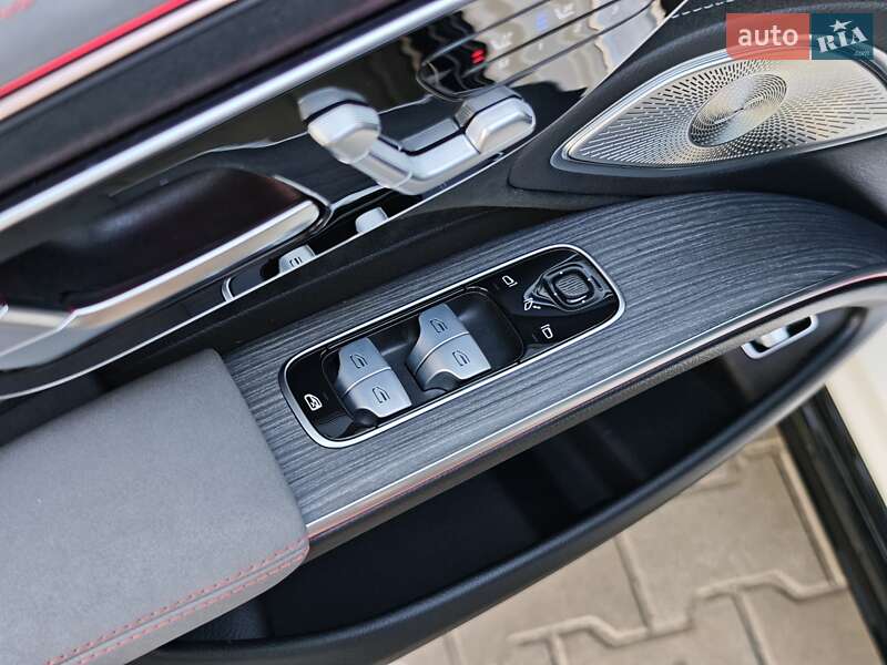 Седан Mercedes-Benz EQS 2022 в Луцке