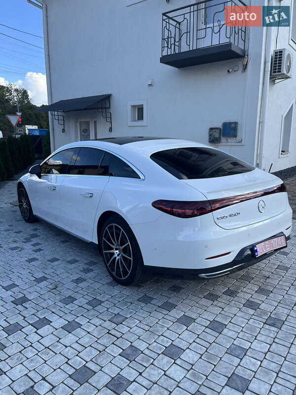 Седан Mercedes-Benz EQS 2022 в Львове