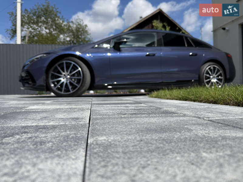 Седан Mercedes-Benz EQS 2023 в Коломые