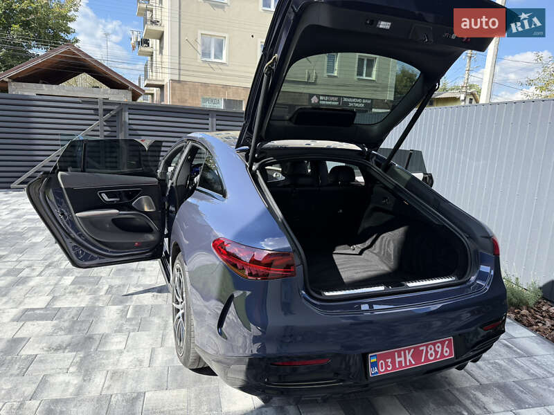 Седан Mercedes-Benz EQS 2023 в Коломые