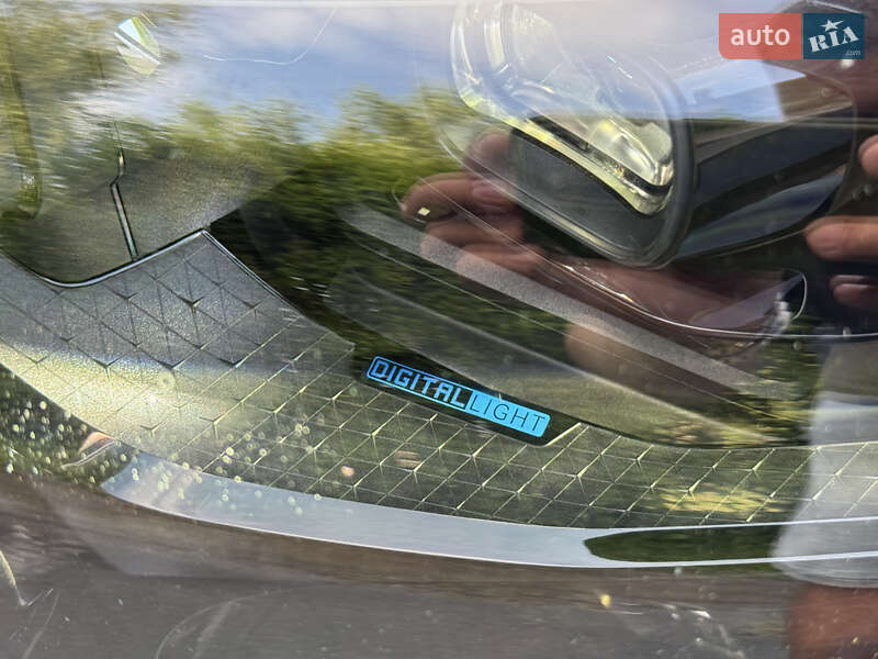 Седан Mercedes-Benz EQS 2022 в Киеве