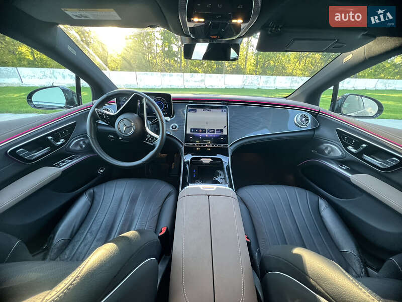 Седан Mercedes-Benz EQS 2022 в Луцке