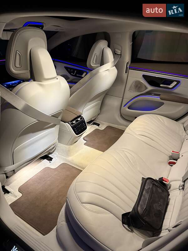 Седан Mercedes-Benz EQS 2022 в Вінниці