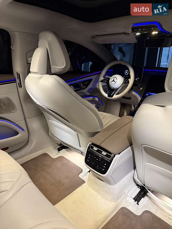 Седан Mercedes-Benz EQS 2022 в Вінниці