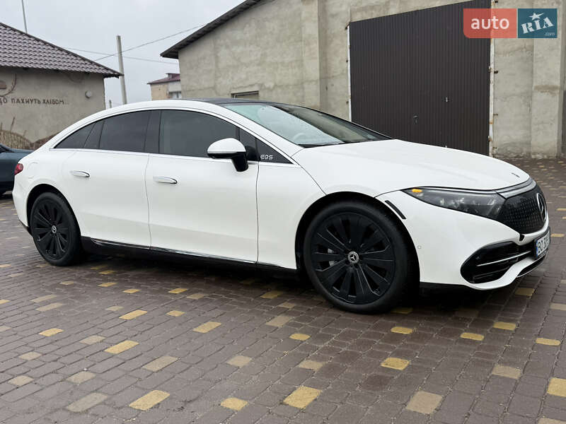 Седан Mercedes-Benz EQS 2022 в Тернополе