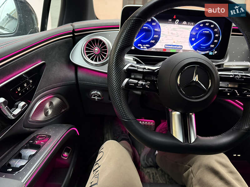 Седан Mercedes-Benz EQS 2023 в Коломые