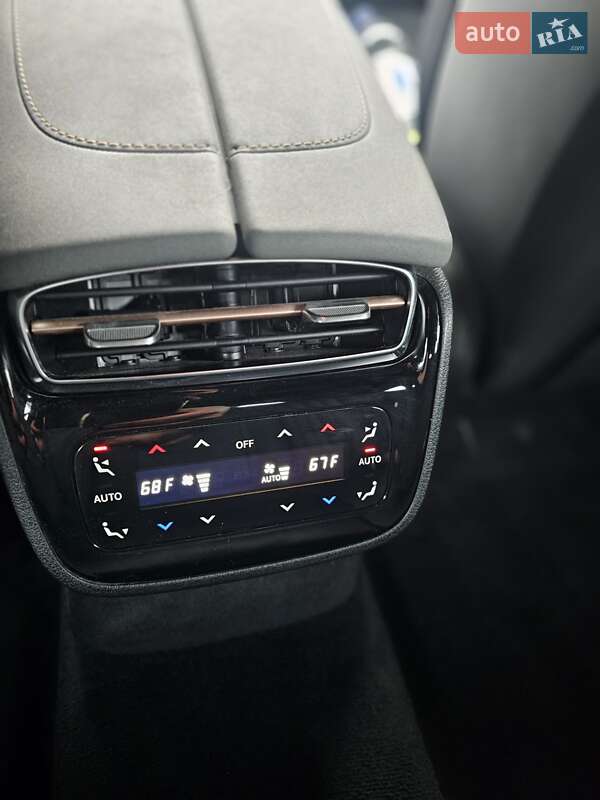 Седан Mercedes-Benz EQS 2023 в Хмельницком