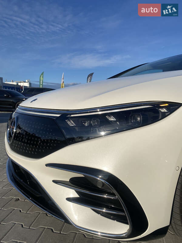 Седан Mercedes-Benz EQS 2023 в Києві