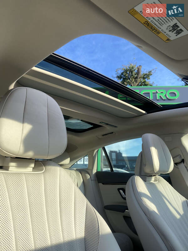 Седан Mercedes-Benz EQS 2023 в Києві